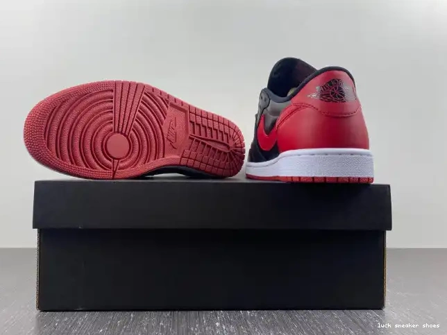 Rep LUCY Low 705329-001 Air Retro 1 Bred Jordan 0522
